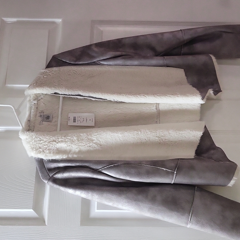 Cache size small jacket